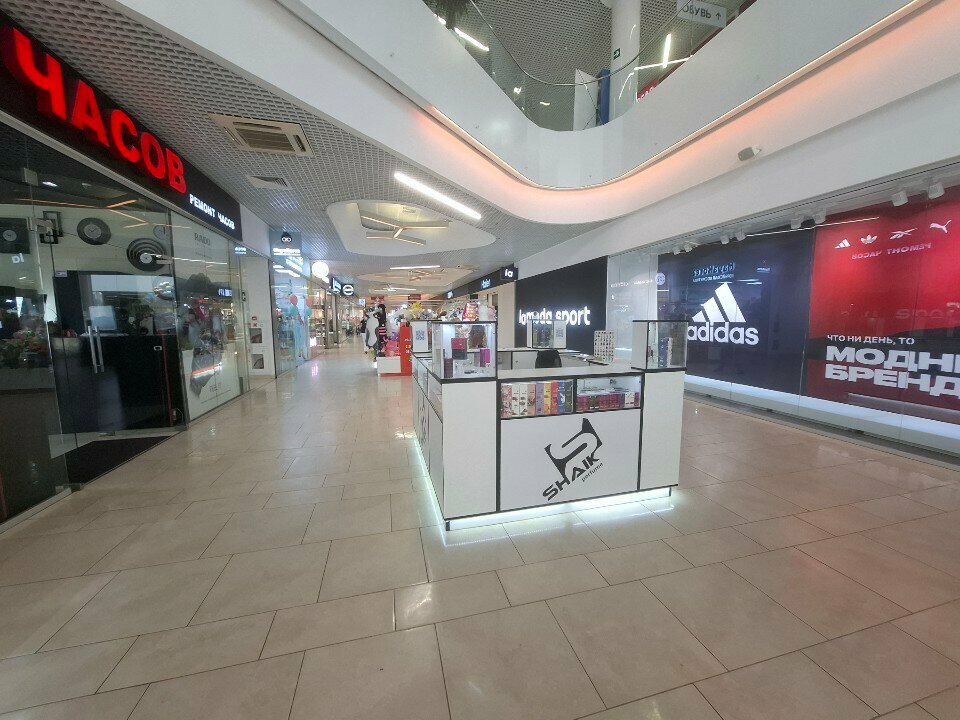 Perfume and cosmetics shop Shaik Perfume, Tula, photo