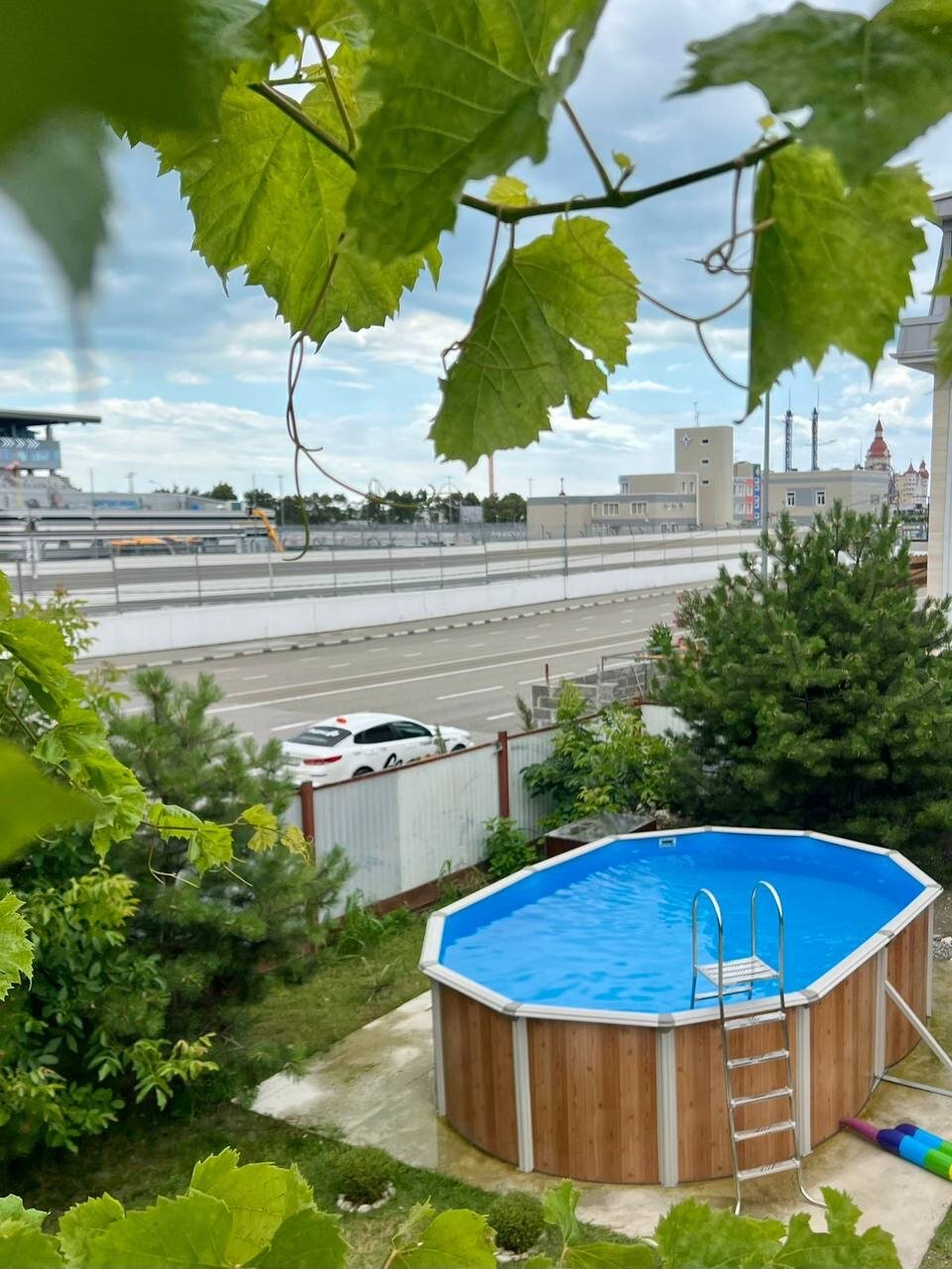 Фото Подсолнух Village