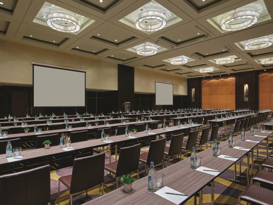 Фото New Coast Hotel Manila