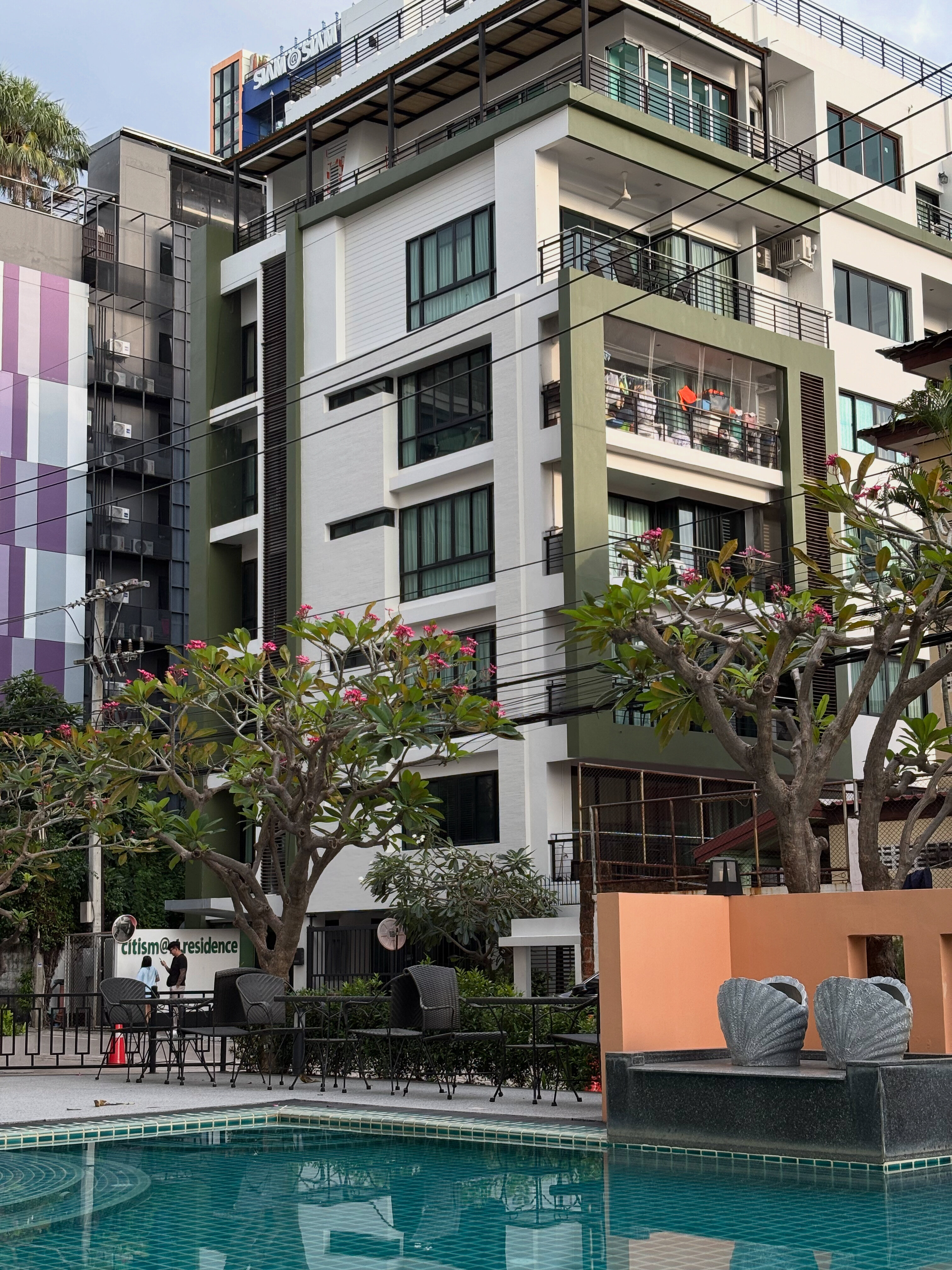 Фото Crown Pattaya Beach Hotel