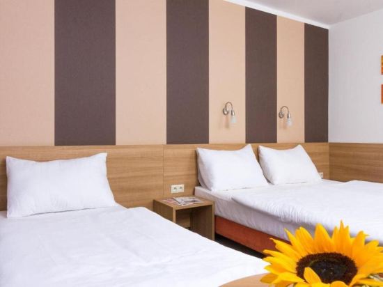 Фото Hotel Bratislava