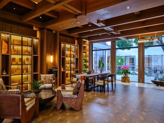 Фото Baoshi Hotel