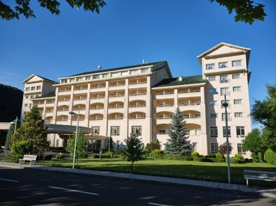 Фото Qafqaz Riverside Resort Hotel Gabala