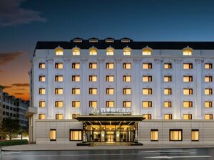 Гостиница Seasons Rendezvous Hotel в Харбине
