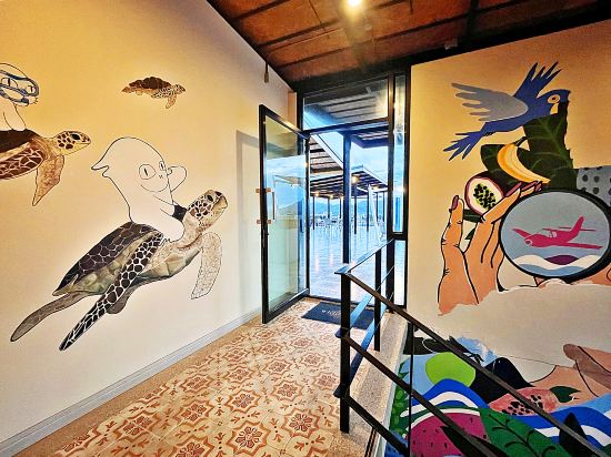 Фото The Sixteenth Naiyang Beach Hotel