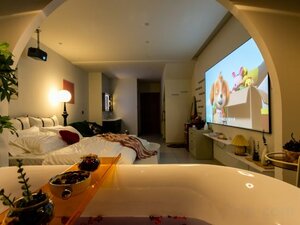 Гостиница Liangyue Buwan B&B Gouyan Street Branch