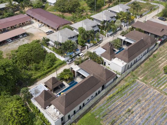 Фото Narintara Villas