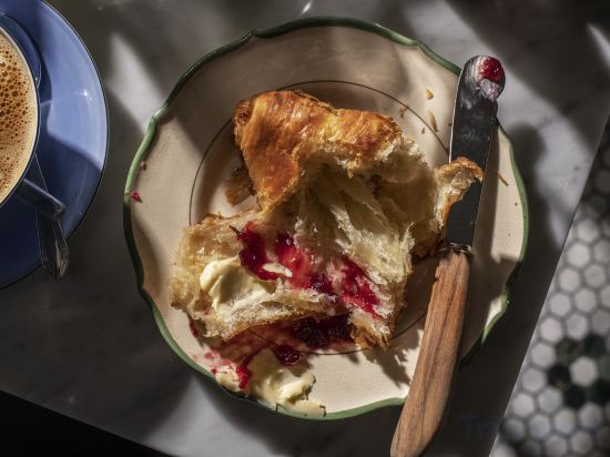 Фото The Sparrow Hotel