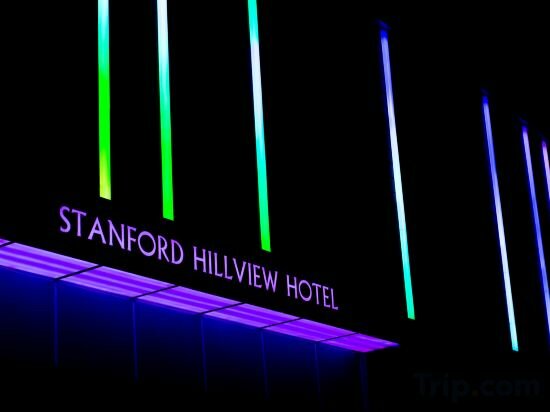 Фото Stanford Hillview Hotel