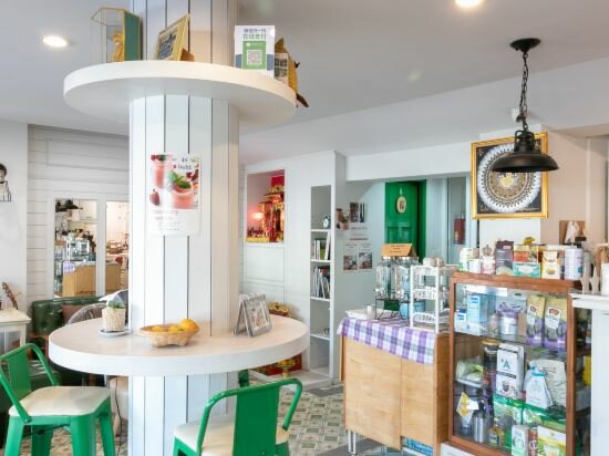 Фото Ratana Boutique Hostel