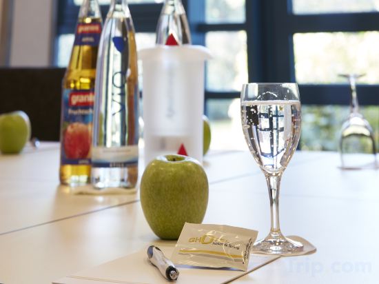 Фото Ghotel hotel & living Hannover