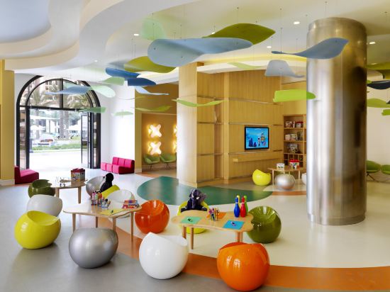 Фото The Ritz Carlton Abu Dhabi Grand Canal