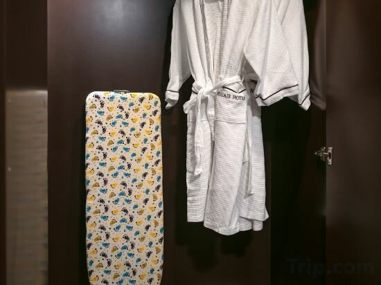 Фото Halais Hotel