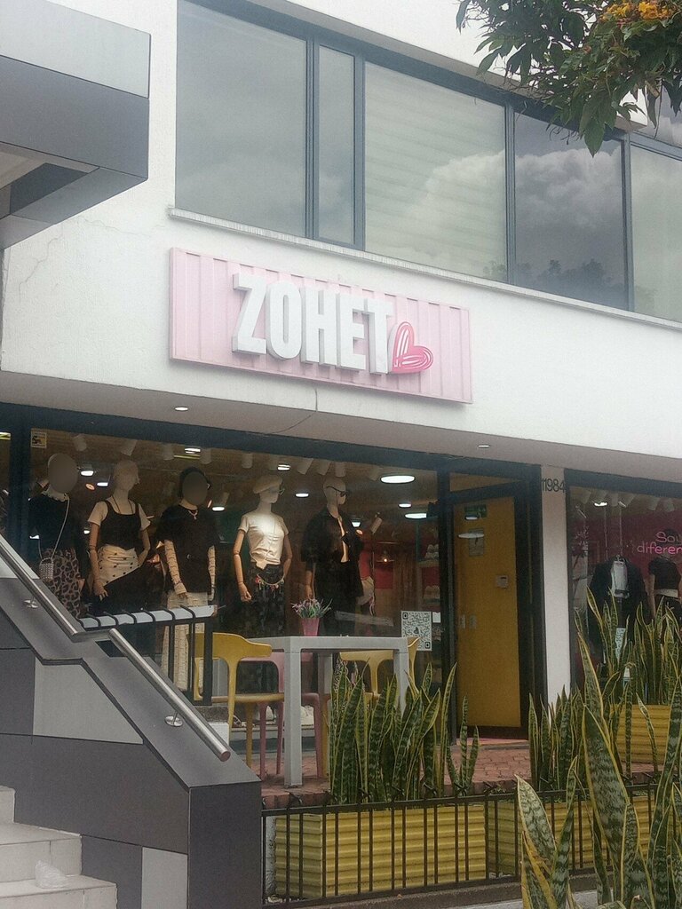 Clothing store Zohet, Bogota, photo