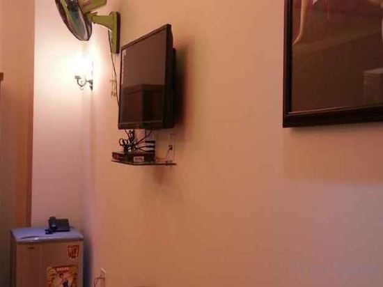 Фото Au Lac Hotel