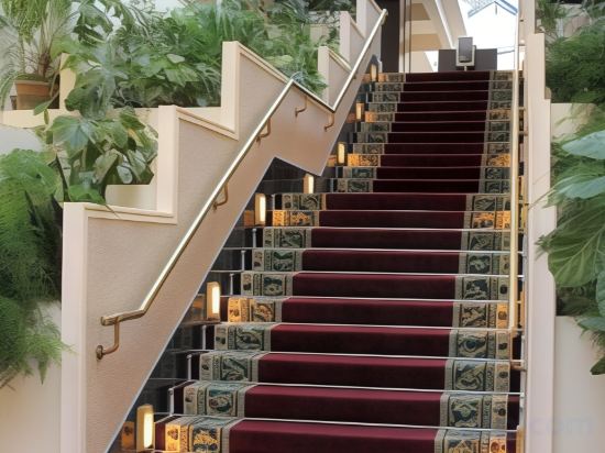 Фото Le Grande Plaza Hotel