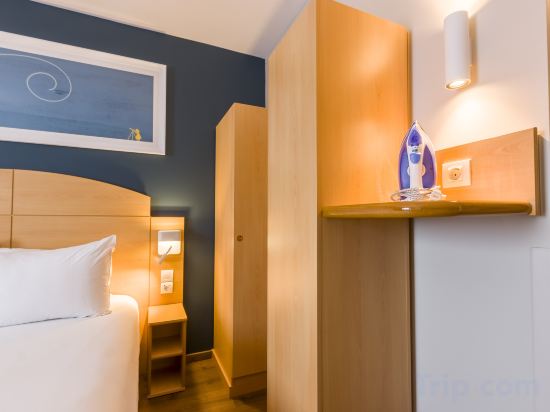 Фото Hotel Campanile Madrid - Alcalá de Henares