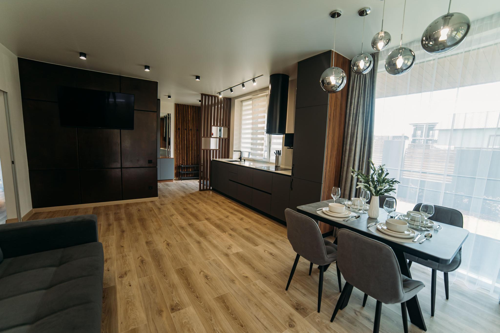 Фото Атмосфера