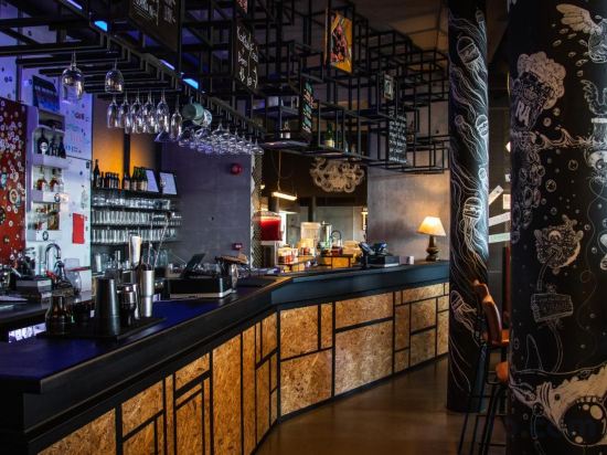 Фото Exeter Hotel