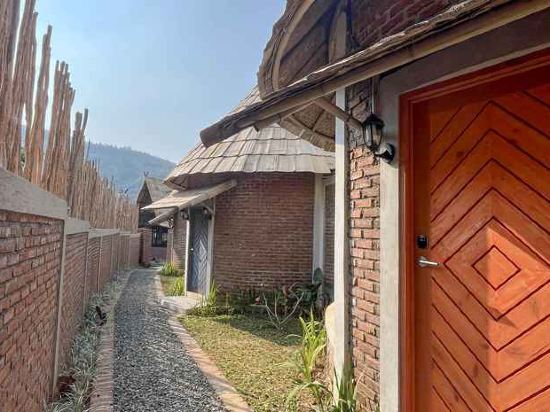 Фото D'Riam Riverside Resort