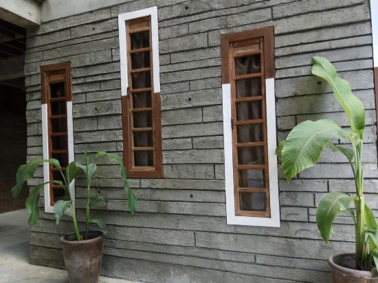 Фото The Flying Fish Hostel