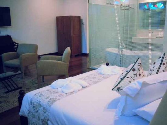 Фото Heeren Palm Suites