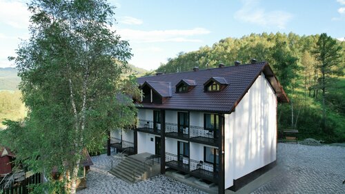 Гостиница Барсуган в Республике Алтай