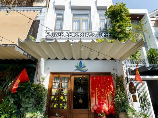 Фото Flower Beachstay & Coffee