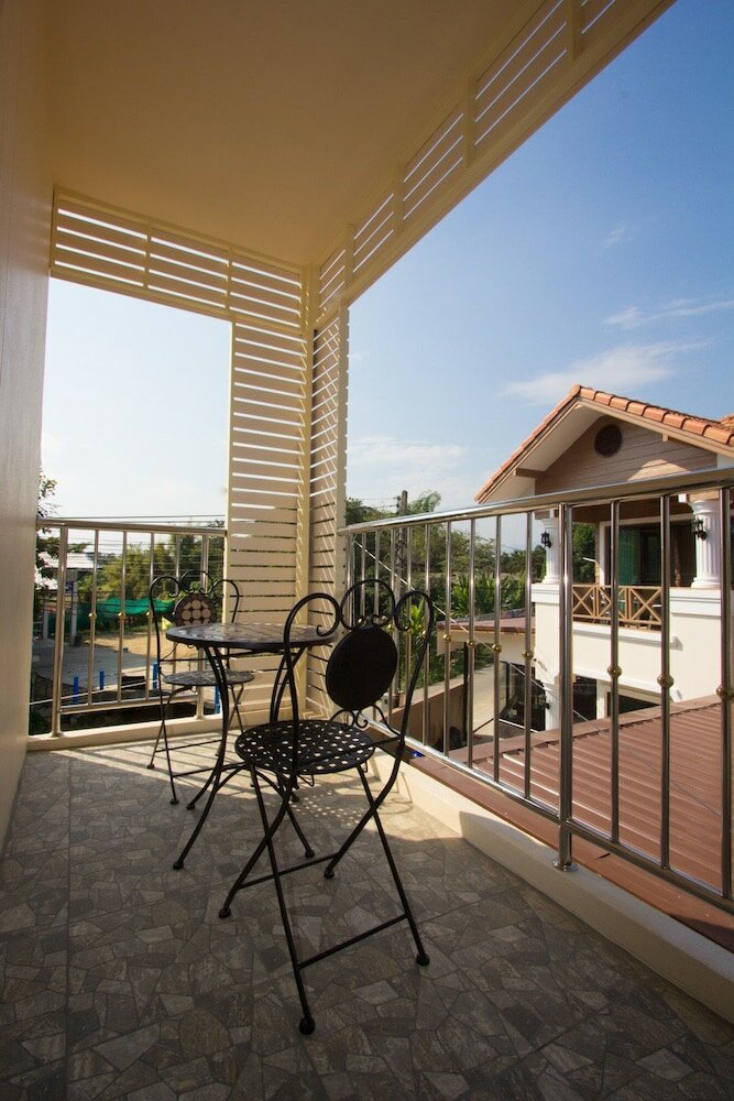 Фото Donchai House