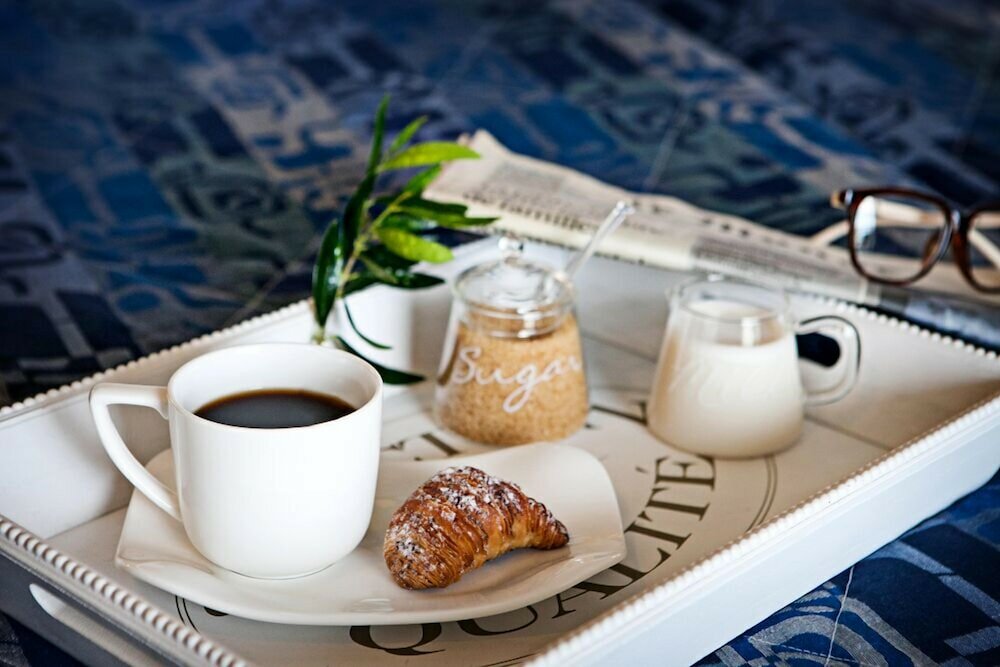 Фото Kronos Hotel