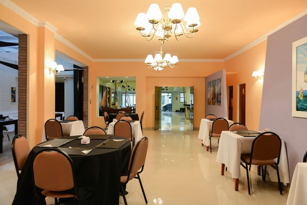 Фото Santiago Hotel