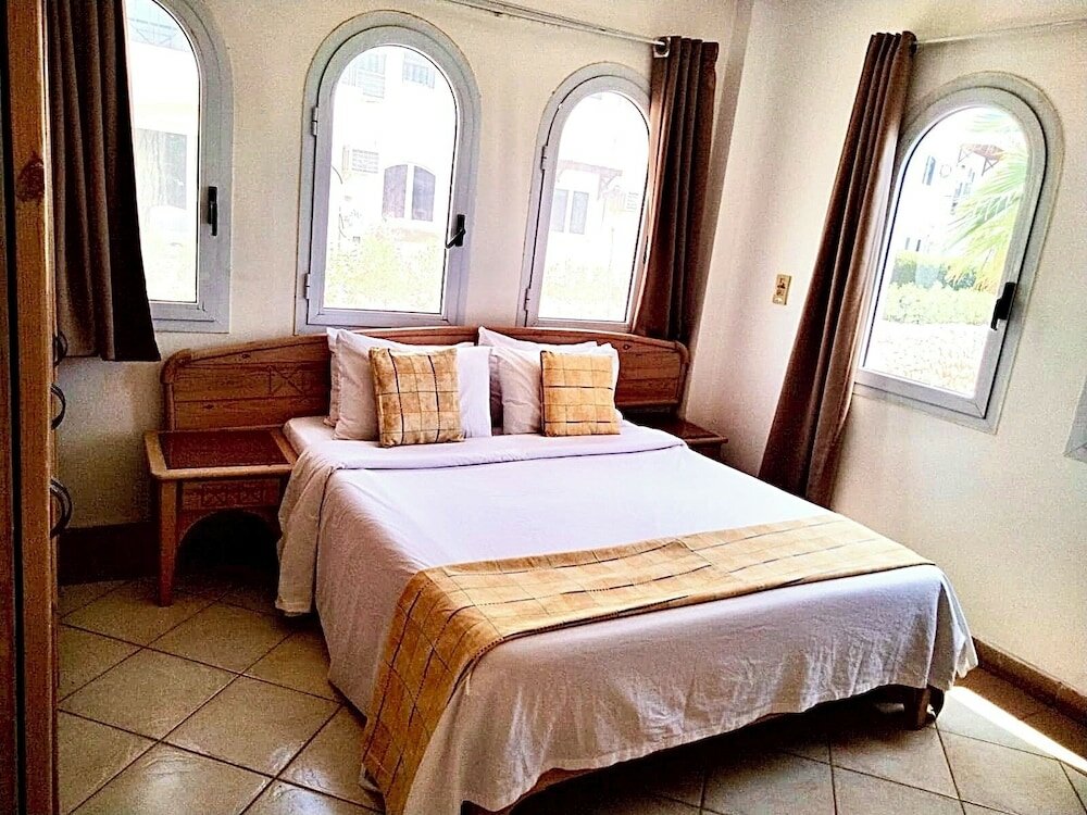 Фото Logaina Sharm