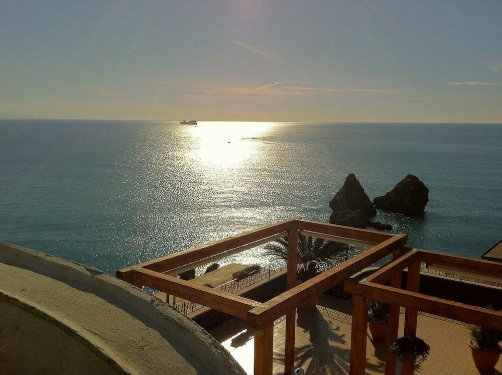 Фото Hotel La Lucertola