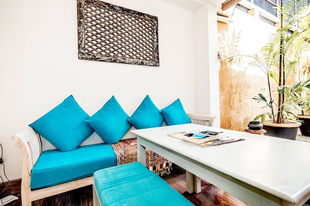 Фото Small House Boutique Guest House