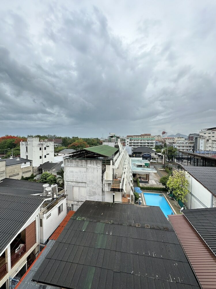 Фото Thipurai City Hotel