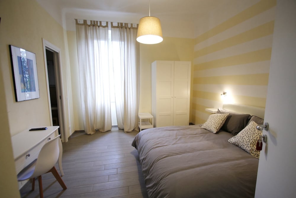 Фото The Old Station Rooms