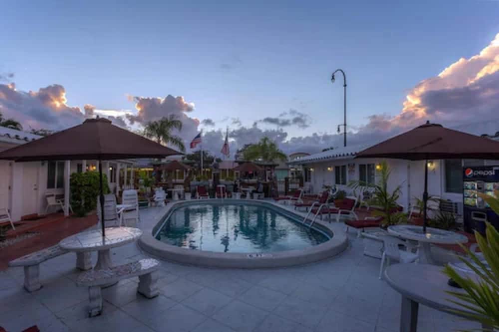 Фото Green Seas Motel