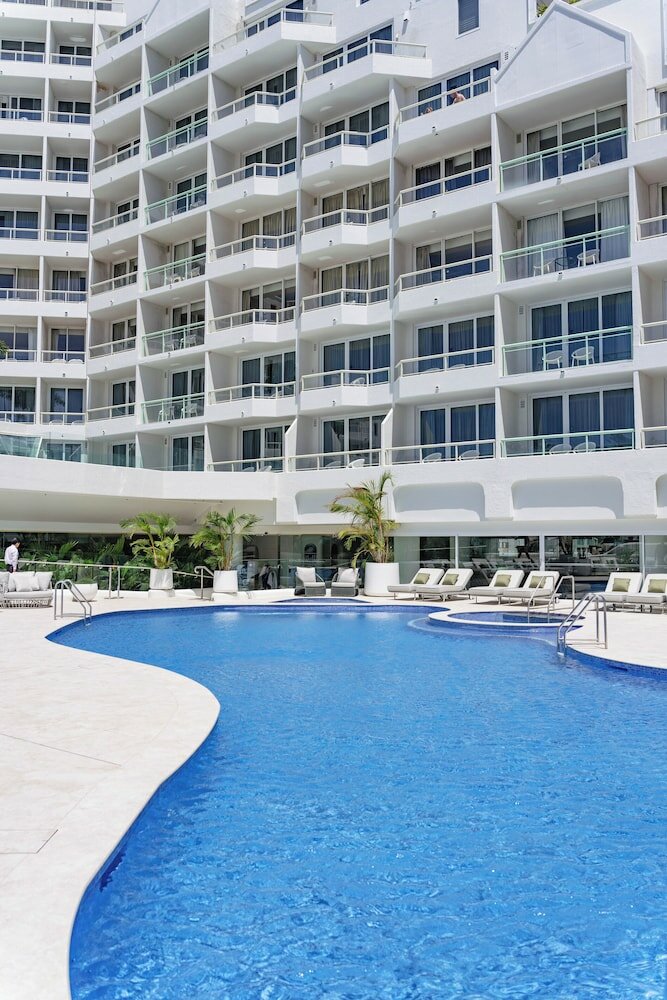 Фото Novotel Sydney Brighton Beach