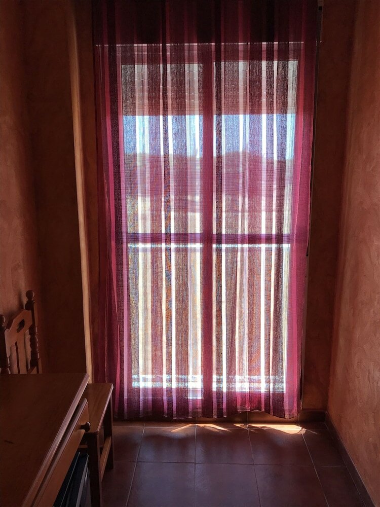 Фото Hostal Restaurante El Mero