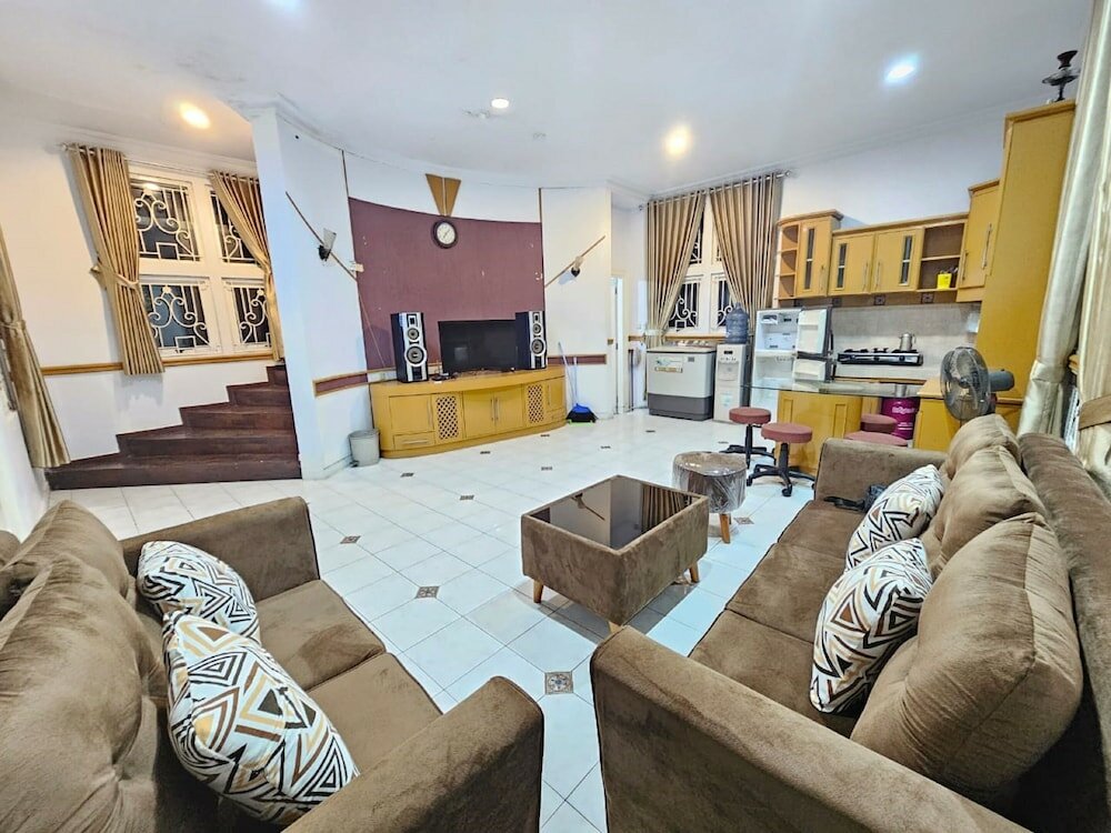 Фото Villa Kota Bunga Aster