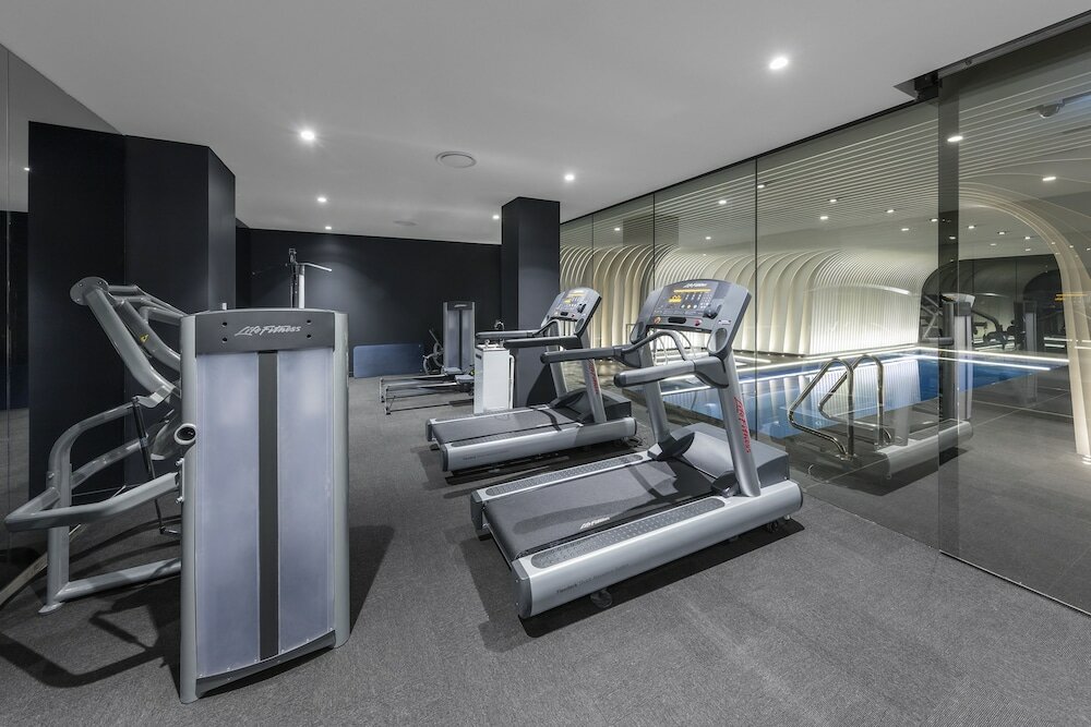 Фото Skye Suites Sydney