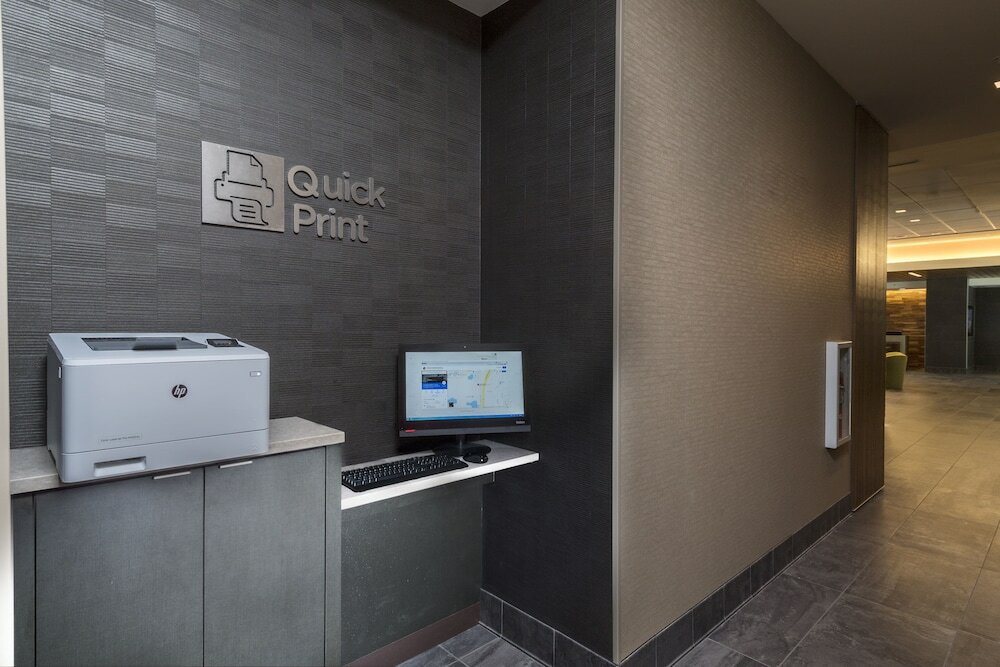 Фото Courtyard by Marriott Tampa Northwest/Veterans Expressway