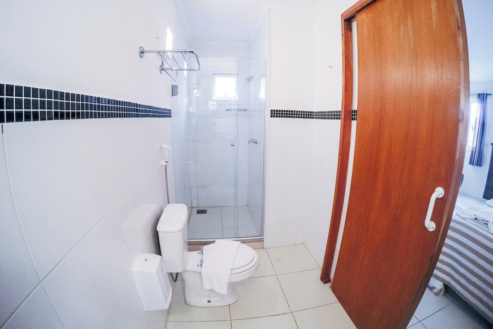 Фото Plaza Inn Week Inn