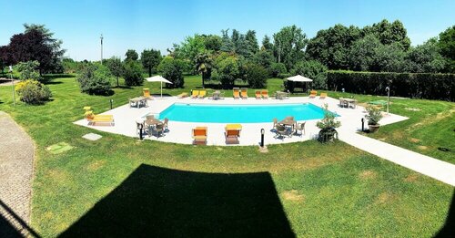 Внешний вид отеля Mini Hotel Le Ville в Модене, фото 5