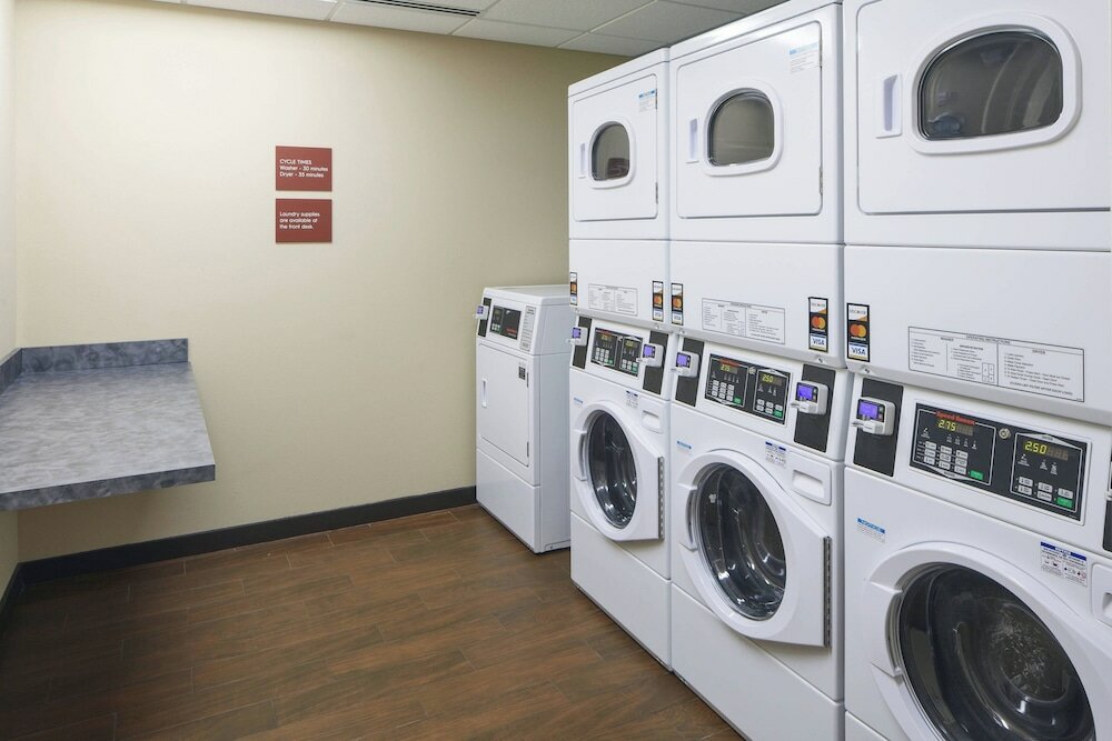 Фото TownePlace Suites by Marriott Tampa South