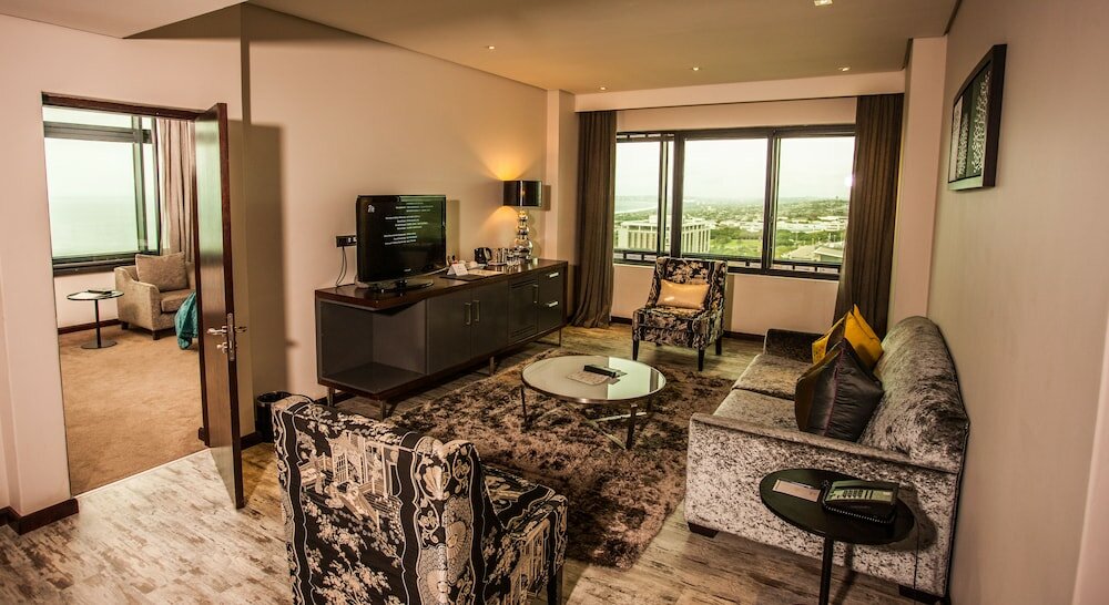 Фото Coastlands Umhlanga Hotel and Convention Centre