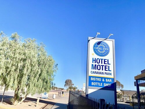 Гостиница Opal Inn Hotel Motel в Кубер-Педи