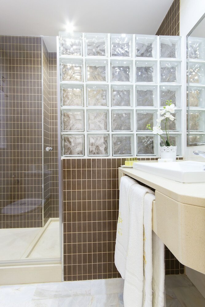 Фото Apartamentos El Tajo & SPA