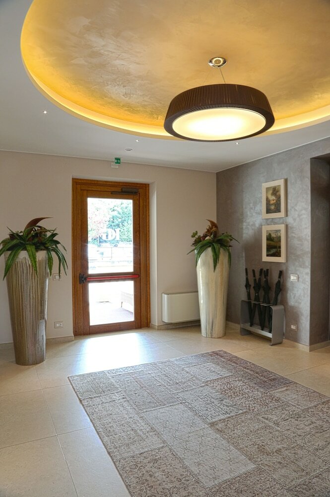 Фото Hotel Garden