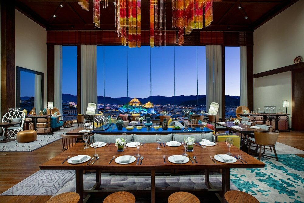 Фото Hotel Indigo Diqing Moonlight City, an Ihg Hotel